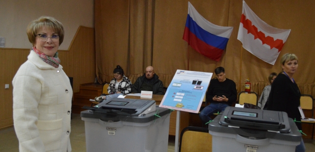 Председатель Общественной палаты Омской области Лидия Герасимова приняла участие в голосовании. 
