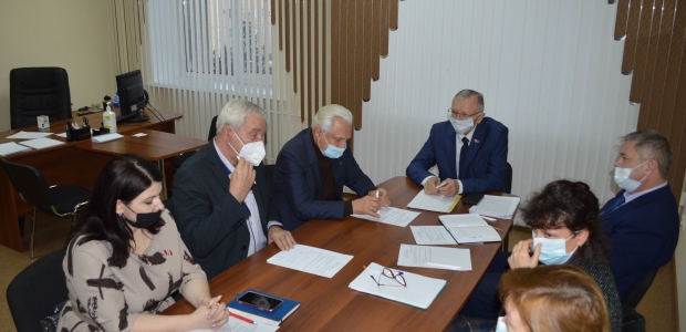Заседание Совета Общественной палаты Омской области по рассмотрению законопроектов по введению QR-кодов